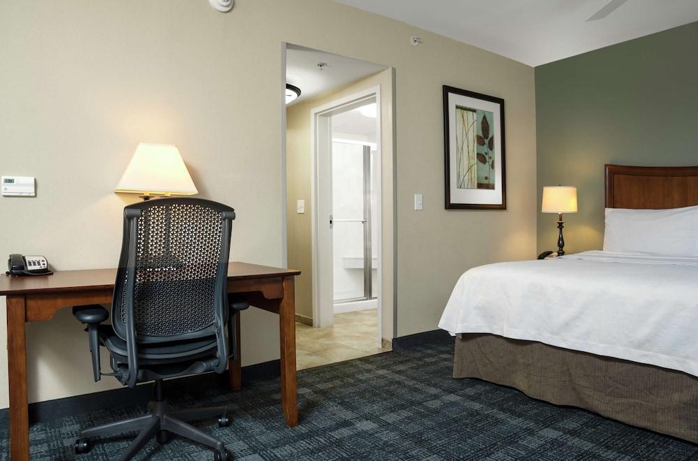Hotel Homewood By Hilton Duluth