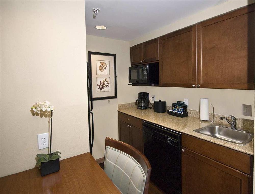 Homewood By Hilton Duluth Hotel 3*